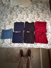 Hanes Pocket Tee Men’s T-Shirt Soft and Breathable Assorted Size Large.