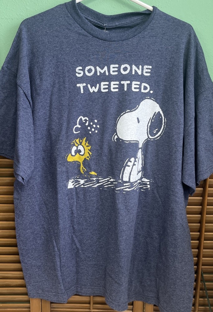 Peanuts Snoopy And Woodstock Size 2XL “Someone Tweeted” T-Shirt