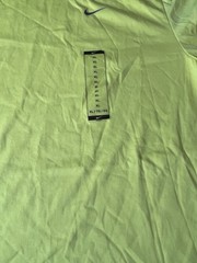 NWOT Nike mens Tee YELLOW Sz XL