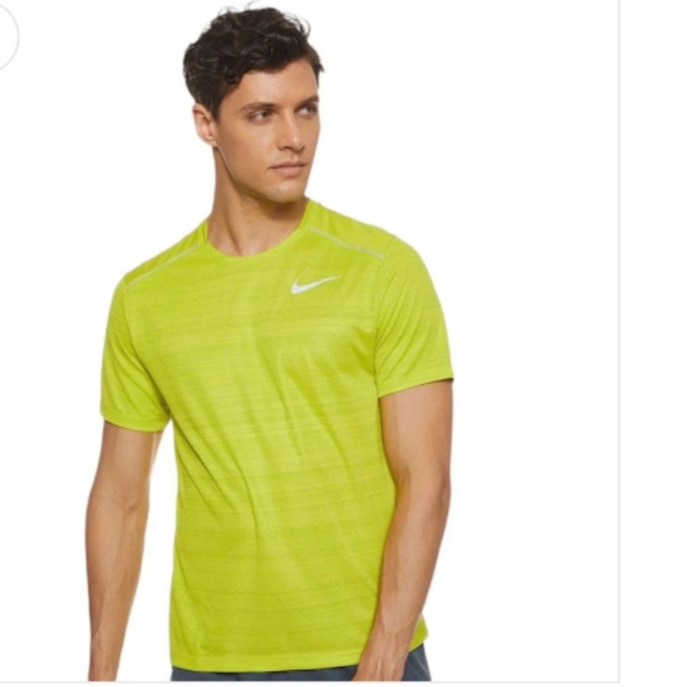 Nike Miler Yellow Dri-Fit Tee Shirt short sleeve graphic logo men’s XL
