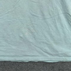Buc-ee’s Shirt Mens XL Green Short Sleeve Bunny Easter Graphic Crew Neck Tagless