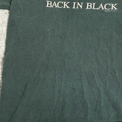 2005 AC/DC Back in Black Band T-shirt – Adult XL Rockware – ,