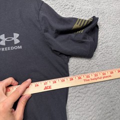Under Armour T Shirt Mens Medium Black Loose Freedom American Flag Military