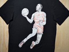 Nike Men’s Medium Air Jordan T-Shirt MJ Michael Jordan Dot Graphic Short Sleeve