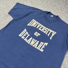 80s University Of Delaware Tee Size XL Polycotton Blue On The Velva Sheen Tag