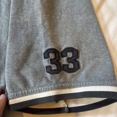 Vintage Old Navy 33 T-Shirt Size L Grey Stripped Navy Blue and White Sleeves
