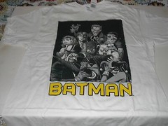 DC COMICS BATMAN VS THE VILLAINS MENS WHITE T-SHIRT SIZE LARGE NWT TWO-FACE