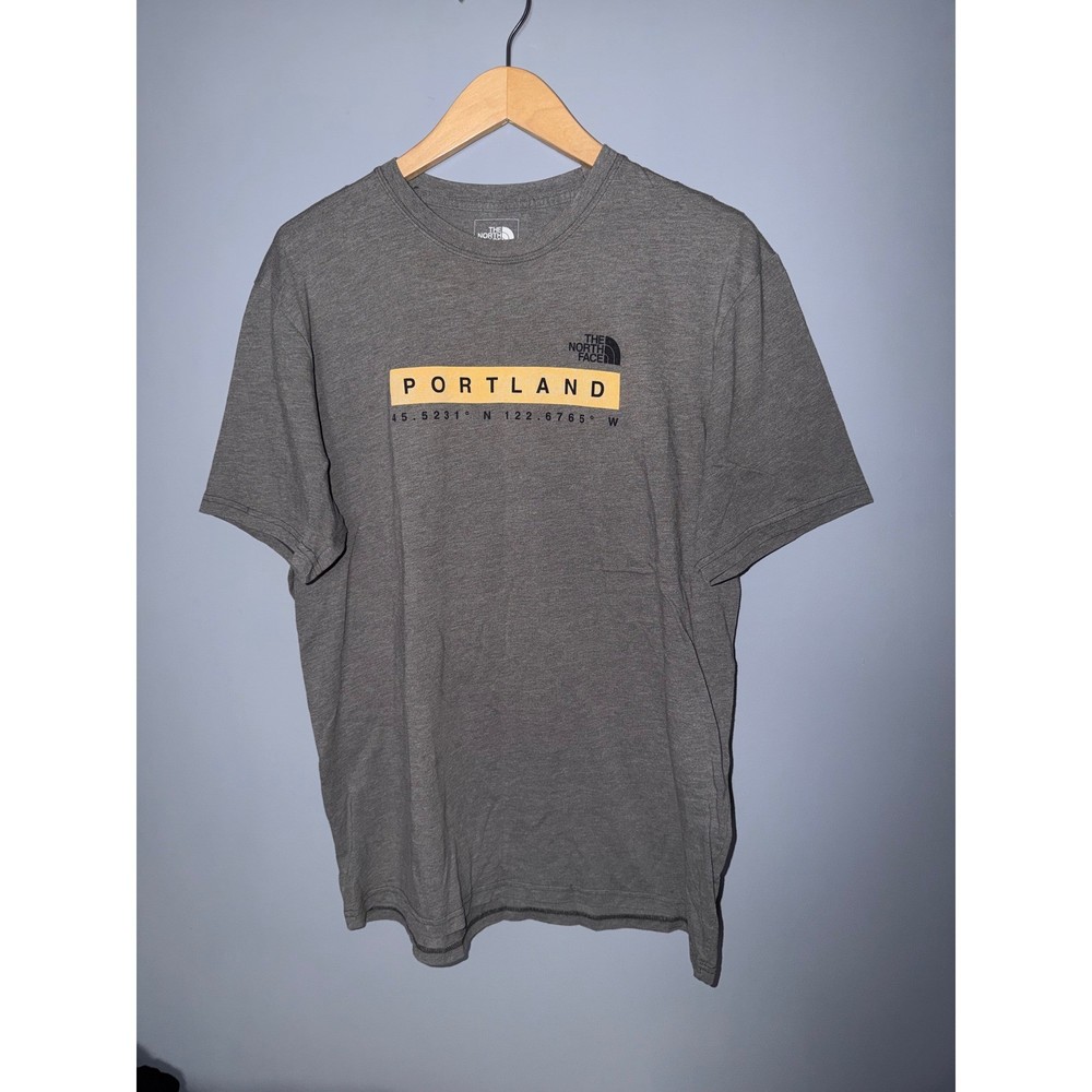 The North Face Portland Coordinates T Shirt Mens L/G Gray Standard Fit