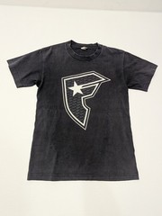 Famous Stars & Straps black graphic t-shirt, brand’s iconic “F” logo Size S