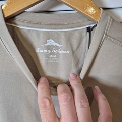 Tommy Bahama Men’s M Twill T-Shirt Crew Neck Short Sleeve Beige Casual Beach NWT