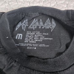 Def Leppard Band T Shirt Mens Medium Black Graphic Rock Heavy Metal 100% Cotton