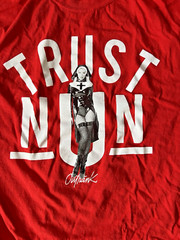 Outrank Men’s Red Streetwear Trust NUN Graphic Shirt Size XL