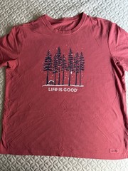 Life Is Good Winter Pine Tree Snow Scene Men’s Short sleeve Crusher Tee XL