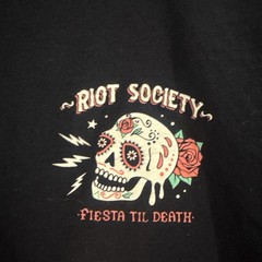 Riot Society Men’s T-Shirt Size Xl