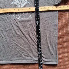 Adictivo Tequila Mens T-Shirt Med Gray Reposado Promo Graphic Bartender