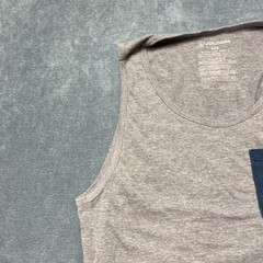 Volcom Tank Top Mens Medium Heather Gray Chest Pocket Sleeveless Logo Pullover