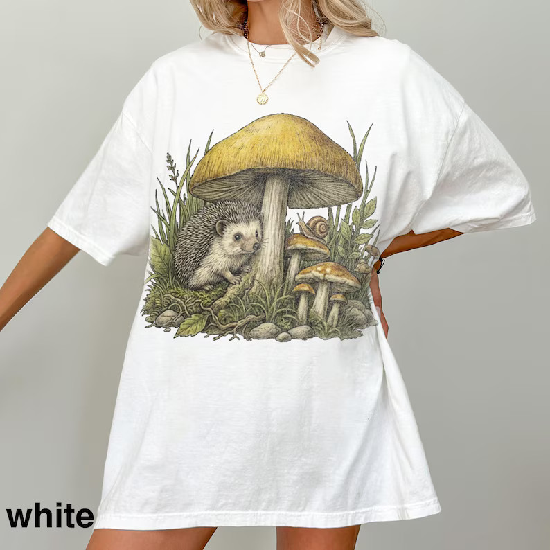 Vintage Woodland Hedgehog Mushroom Comfort Tee
