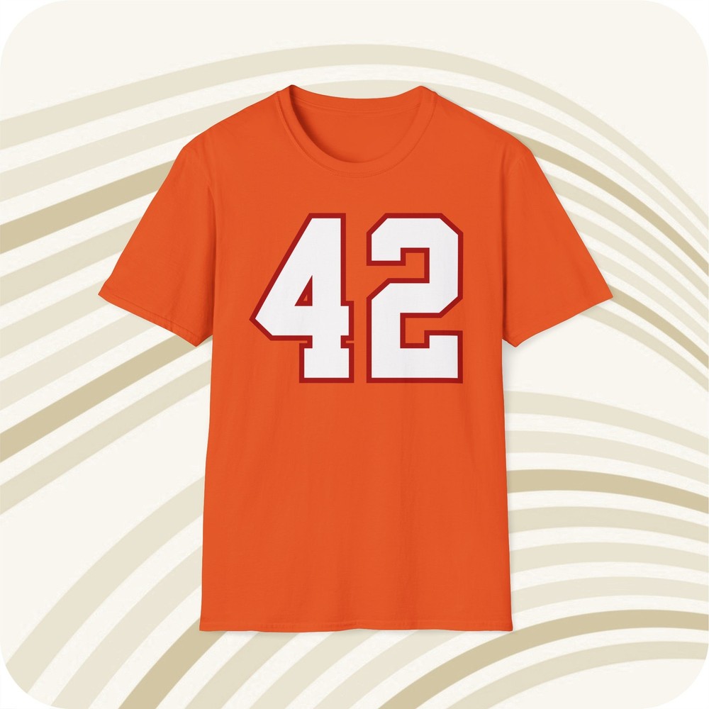 Ricky Bell Tampa Bay Buccaneers Throwback #42 Jersey T-Shirt – Front & Back