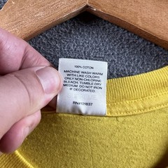 Supreme Shirt Mens Large Yellow New York City Graphic Short Sleeve Box Logo Tee