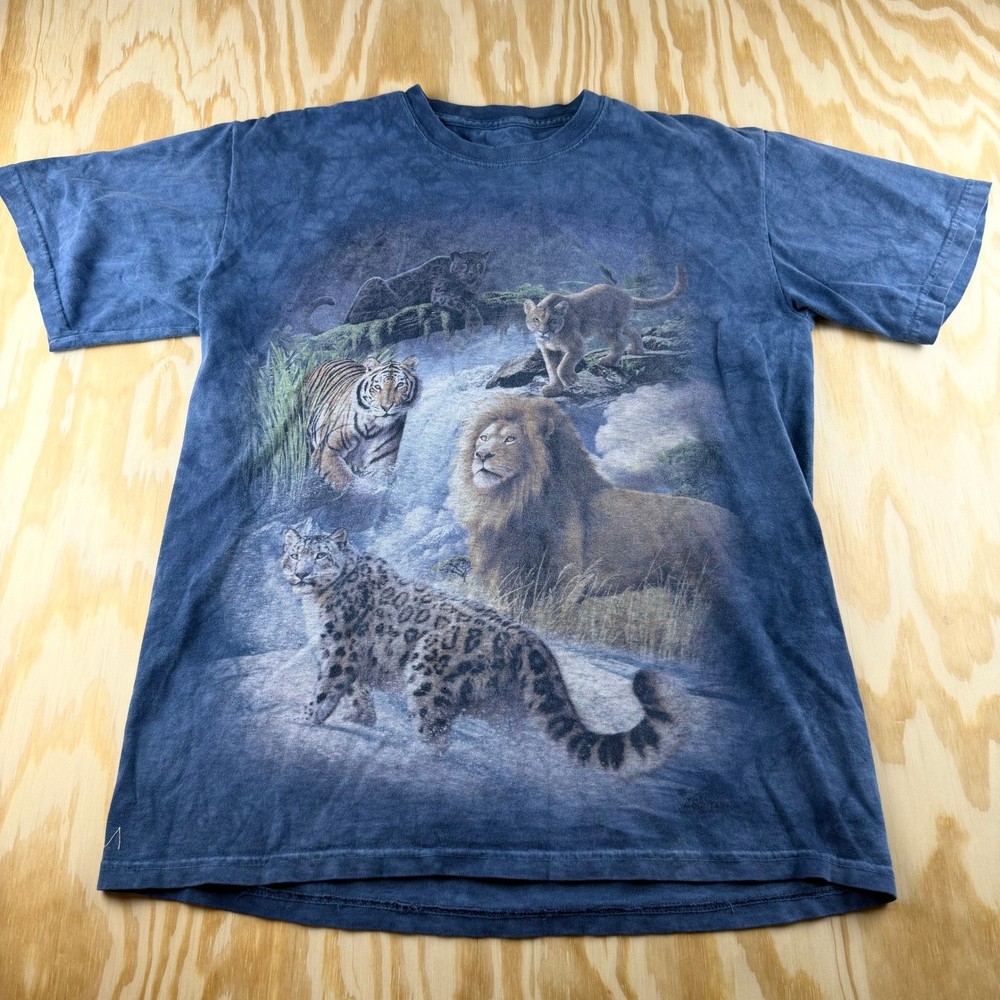 The Mountain Big Cats Graphic T-Shirt Blue Tie Dye Lion Tiger Leopard Mens M