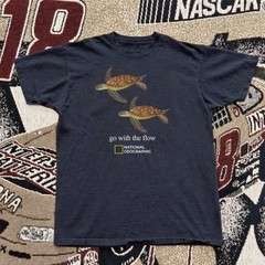 Retro National Geographic Seat Turtle ‘go with the flow’ Unisex T-Shirt