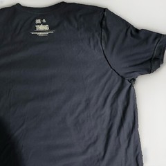 XL The Thing OOP TShirt Cavity Colors John Carpenter Metroid Cartridge Style Art