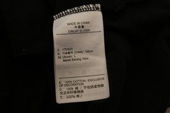 Nike The Nike Tee Hong Kong Loose Fit Graphic T-Shirt Mens Size L Black Swoosh