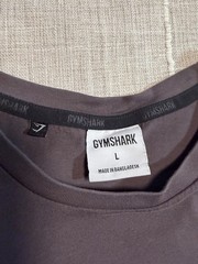 Gymshark Men’s Crest T-Shirt Gray / Brown SIZE Large Gym Shark