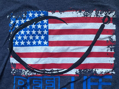 Reel Life USA Flag T-Shirt Blue USA Men’s Medium M Fishing Hook EUC