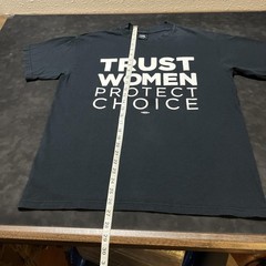 Vintage Trust Women Protect Choice Shirt Mens Medium Union Label Made USA 90s