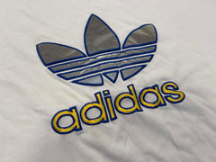 Vintage Adidas 90s Reflective Trefoil Logo White T-Shirt Men’s XL Extra Large