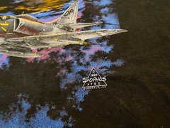 A-4 Skyhawk T-Shirt NEW Sophos 1996 Fighter Jet T-Shirt Q-Tees Large NOS Plane L