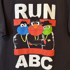 Vintage Sesame Street Run ABC Shirt XL Cookie Monster Elmo Hip Hop Run DMC BG17