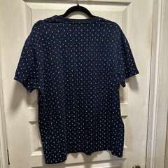 Kenneth Cole Men’s XL Shirt Blue Short Sleeve Stylish Trendy Tee Comfortable