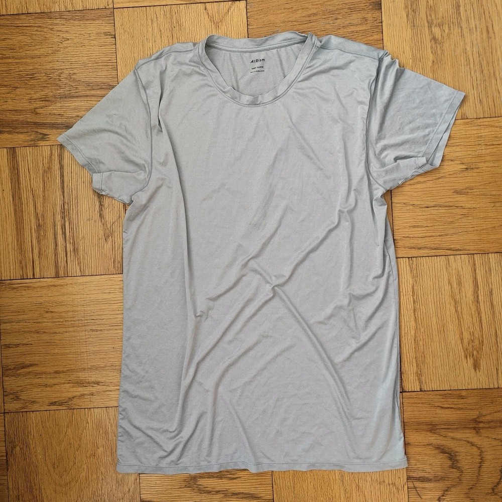 Preowned UNIQLO AIRISM Crew Neck Mens Short Sleeve Shirt Grey Gray XL