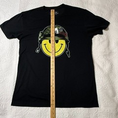 Smiley Face Military Helmet Graphic T-Shirt Black Men’s Large Streetwear Tee
