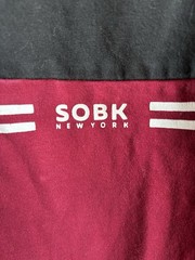 Straight Outta Brooklyn Logo Colorblock Crew Neck T-Shirt Men’s L Black/Burgundy