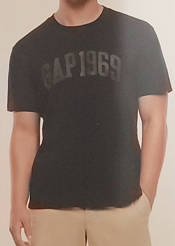Gap Men’s Logo Tee Black Size XL NWT 100% Cotton Short Sleeve Crewneck
