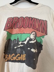 Brooklyn Mint Notorious B.I.G. “Brooklyn Biggie” Graphic Tee – Beige Large