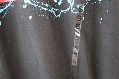 Marvel Comics Splatter Logo T-Shirt New Black with White Blue and Red size S NWT