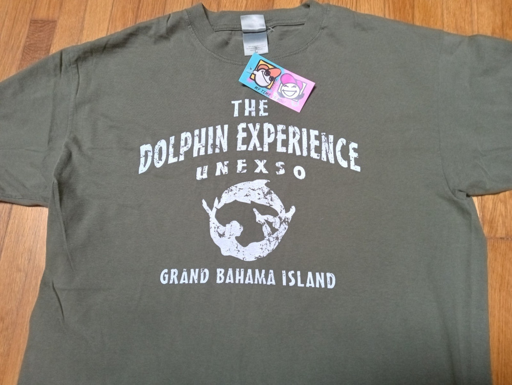 NWT Dolphin Experience Unexso Grand Bahama Island Medium Olive Green T Shirt