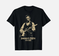 Abraham Lincoln Playing Guitar 4th July 250th Anniversary T-Shirt NEW