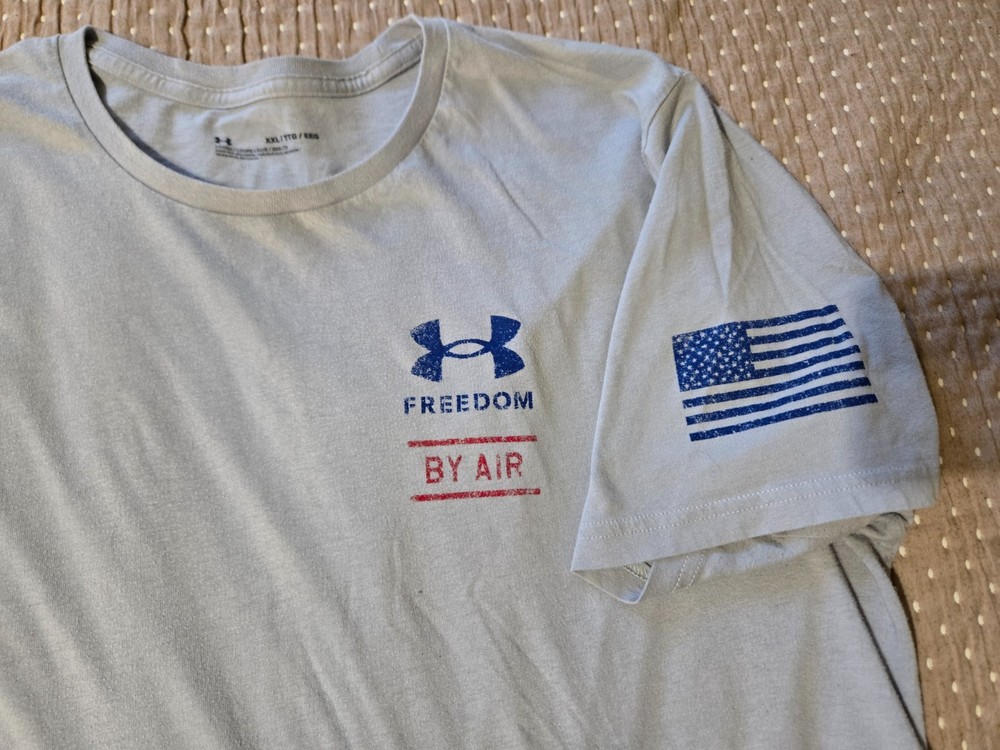 Under Armour Gray Freedom by Air T-shirt XXL Mens 2XL Eagle Design GUC