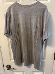 Nike Air Jordan Short Sleeved Tee Size XL Grey Men’s