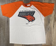 VTG Charlotte Bobcats Rebook Short Sleeve Raglan T-Shirt Adult L Cotton USA Made