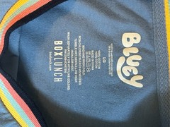 BLUEY Short Sleeve T SHIRT Bandit Bingo Bluey Chilli Embroidered BOX LUNCH Large