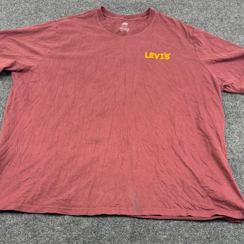 Levi’s Relaxed Fit Chest Logo T-Shirt