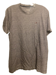 Hollister Must Have Collection Men’s Black / White T-shirt Size Medium bird NWOT
