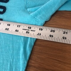 NEW Aeropostale California T-Shirt Sz S NWT V-Neck Turquoise Applique Embr.