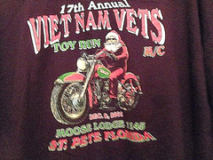 St Pete FL Vietnam Vets toy run 2001 black XL t shirt